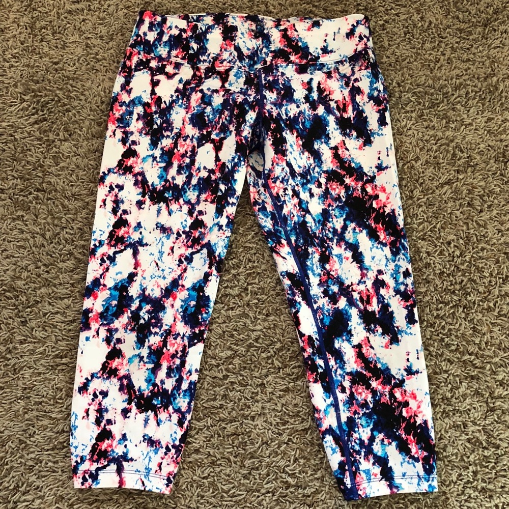 NWOT Calvin Klein Performance Crop Stretch Workout Pants - Picture 1 of 8